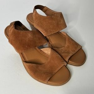 Andre Assous Shoes Suede Leather Heel Sandals 7